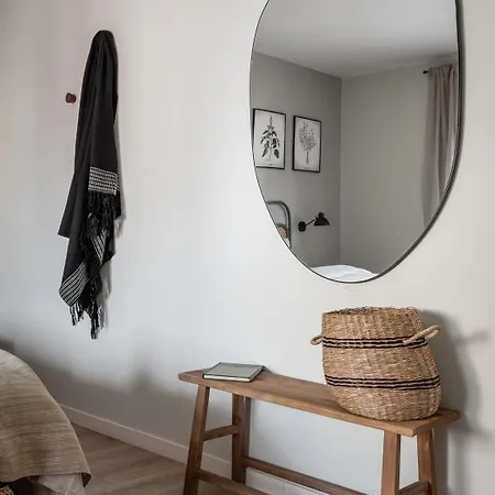 Spacest - Passeig De Sant Joan A Barcelona
